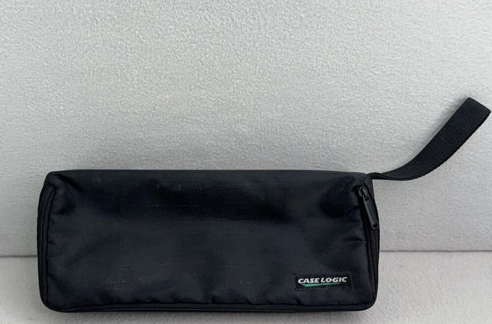 Vintage Case Logic Cassette Tape Storage Case Travel Bag Organizer 15 Cap. READ